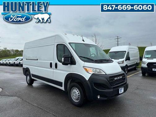 Bright White Clearcoat 2025 RAM ProMaster 2500 Tradesman