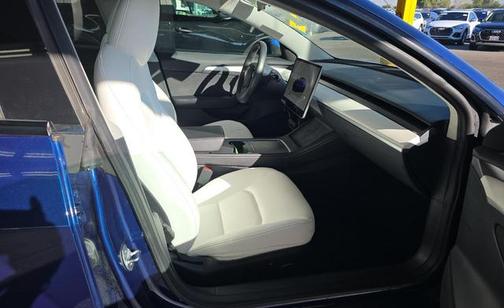 2023 Tesla Model 3 Performance