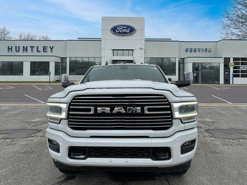 2021 RAM 3500 Laramie Crew Cab 4x4 6'4' Box