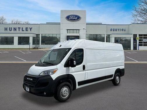 Bright White Clearcoat 2025 RAM ProMaster 2500 Tradesman