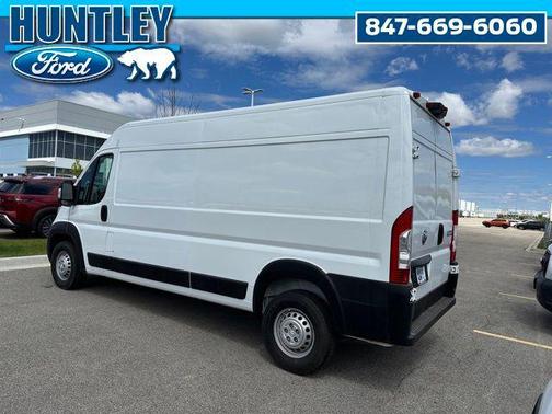 Bright White Clearcoat 2025 RAM ProMaster 2500 Tradesman