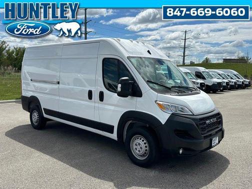 Bright White Clearcoat 2025 RAM ProMaster 2500 Tradesman