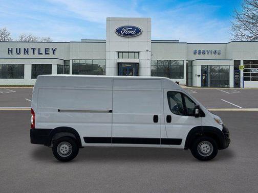 Bright White Clearcoat 2025 RAM ProMaster 2500 Tradesman