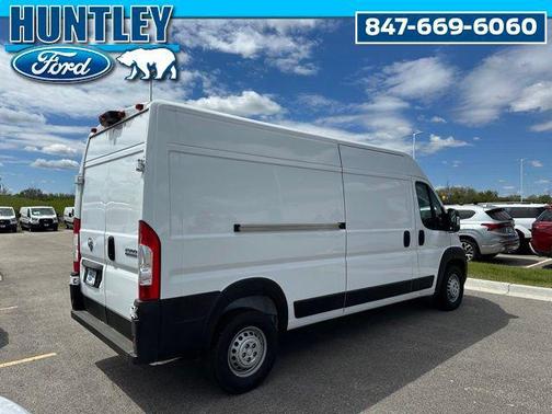 Bright White Clearcoat 2025 RAM ProMaster 2500 Tradesman