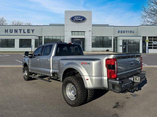 2023 Ford F-350 Lariat