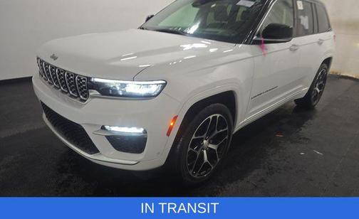 2022 Jeep Grand Cherokee Summit