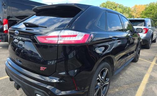 2022 Ford Edge ST