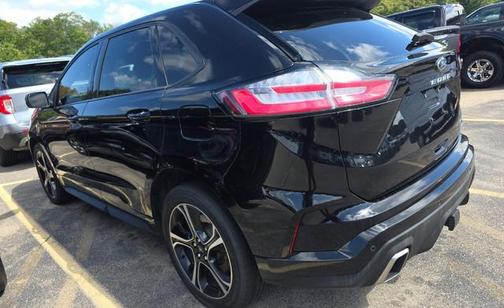 2022 Ford Edge ST