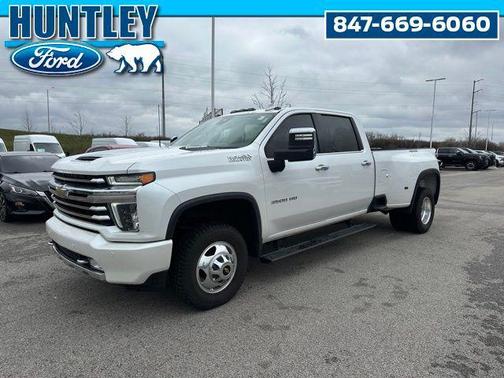 Iridescent Pearl Tricoat 2022 Chevrolet Silverado 3500 High Country