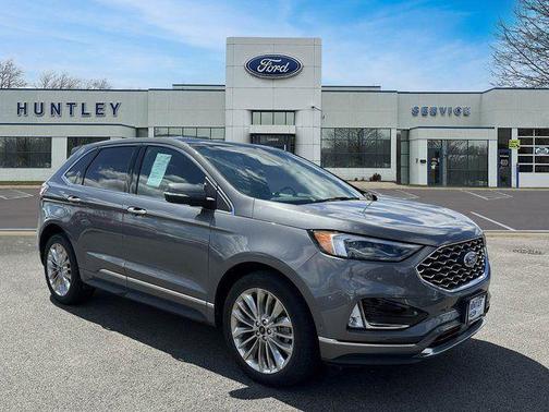 2021 Ford Edge Titanium