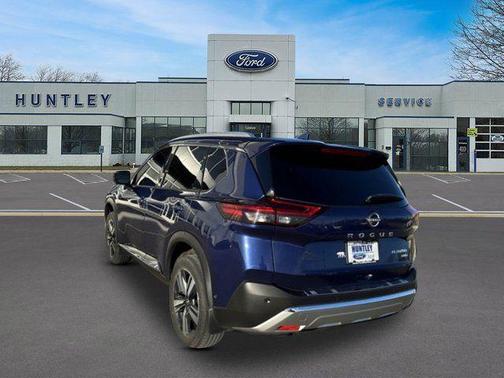 2022 Nissan Rogue Platinum