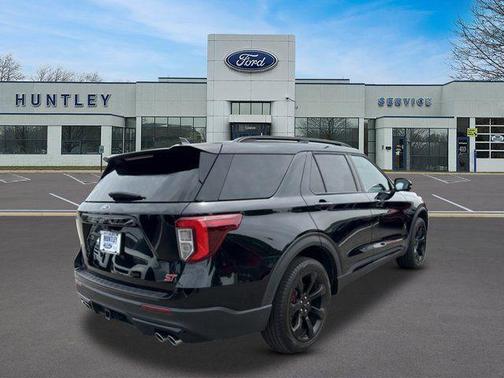 Agate Black Metallic 2023 Ford Explorer ST