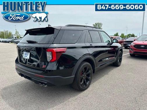 Agate Black Metallic 2023 Ford Explorer ST