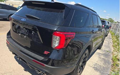 Agate Black Metallic 2023 Ford Explorer ST