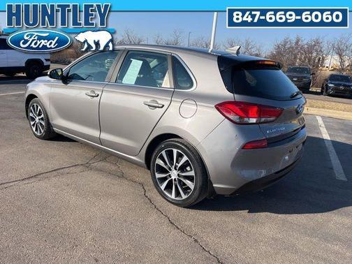 2020 Hyundai Elantra GT Base