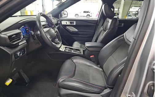 Silver Metallic 2023 Ford Explorer ST