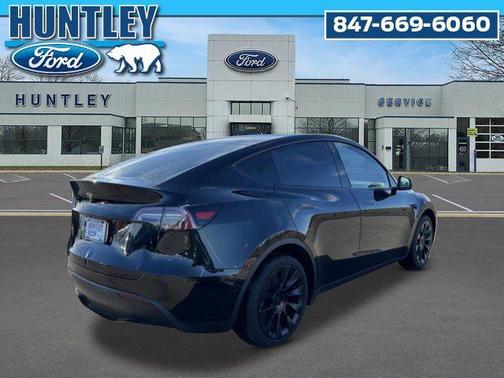 2021 Tesla Model Y Long Range Dual Motor All-Wheel Drive