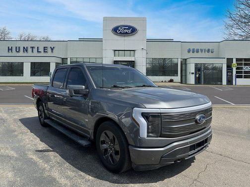 2023 Ford F-150 Lightning LARIAT