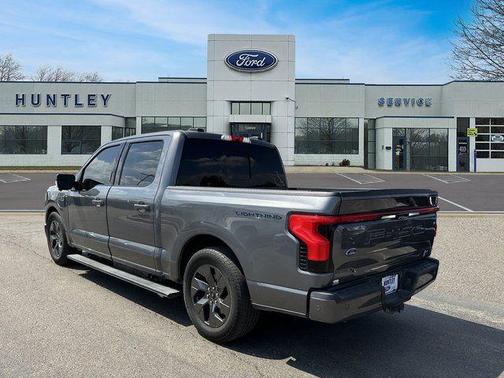 2023 Ford F-150 Lightning LARIAT