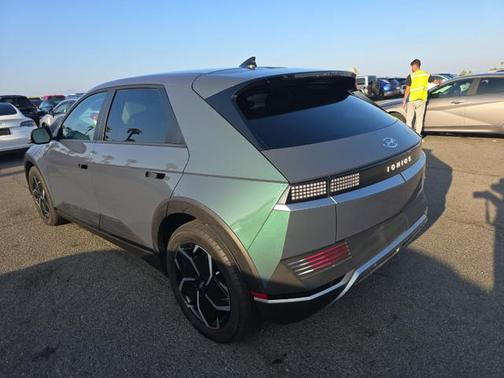 2023 Hyundai IONIQ 5 SEL