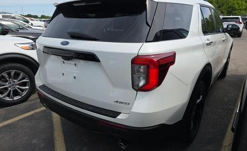 2022 Ford Explorer ST-Line