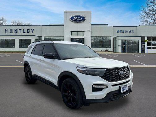 Star White Metallic Tri-Coat 2023 Ford Explorer ST