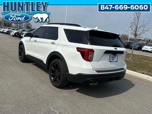 Star White Metallic Tri-Coat 2023 Ford Explorer ST
