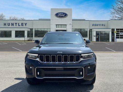 2022 Jeep Grand Cherokee Overland