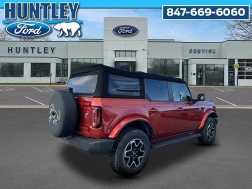 2022 Ford Bronco Outer Banks