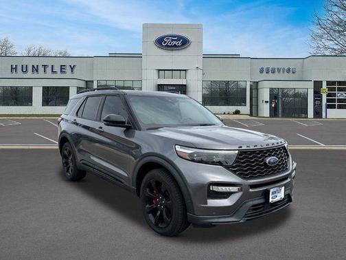 Carbonized Gray Metallic 2022 Ford Explorer ST