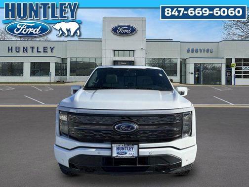 2023 Ford F-150 Lightning Platinum