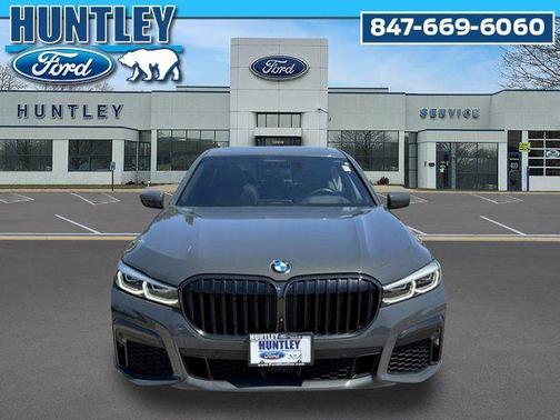 Dravit Grey Metallic 2022 BMW 750 i xDrive