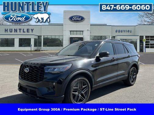 2025 Ford Explorer ST-Line