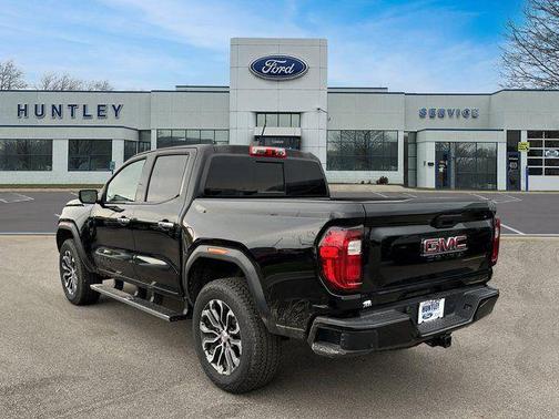 2024 GMC Canyon Denali