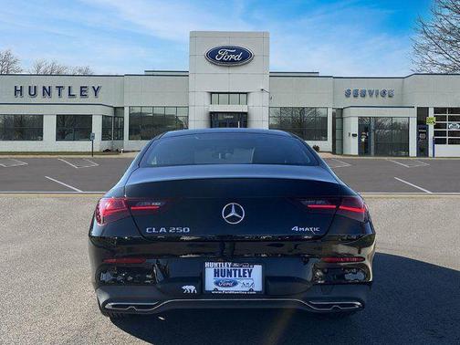 2024 Mercedes-Benz CLA 250 4MATIC