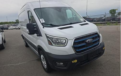 Oxford White 2022 Ford E-Transit T-350 Medium Roof