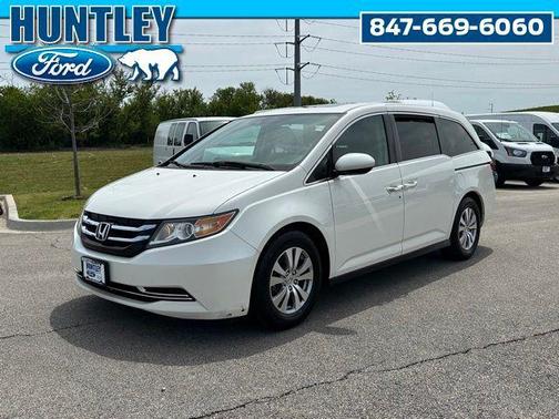 Diamond White Pearl 2015 Honda Odyssey EX-L