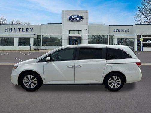 Diamond White Pearl 2015 Honda Odyssey EX-L