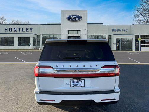 2021 Lincoln Navigator Black Label