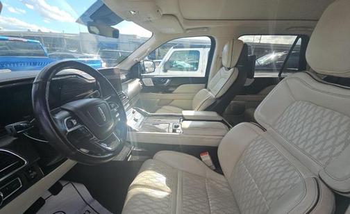 2021 Lincoln Navigator Black Label