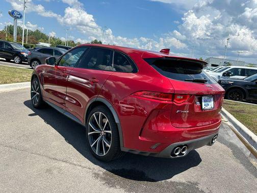 2019 Jaguar F-PACE SVR