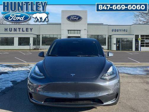 2022 Tesla Model Y Long Range Dual Motor All-Wheel Drive