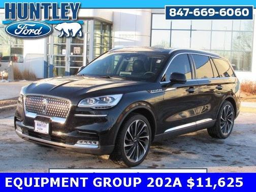 Photo 1 of 33 of 2020 Lincoln Aviator Reserve AWD