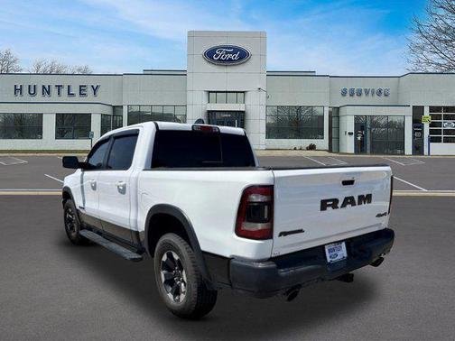 Bright White Clearcoat 2022 RAM 1500 Rebel