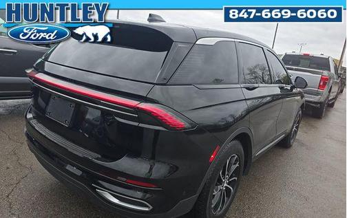 Infinite Black Metallic Clearcoat 2024 Lincoln Nautilus Premiere