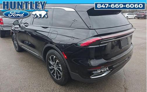 Infinite Black Metallic Clearcoat 2024 Lincoln Nautilus Premiere