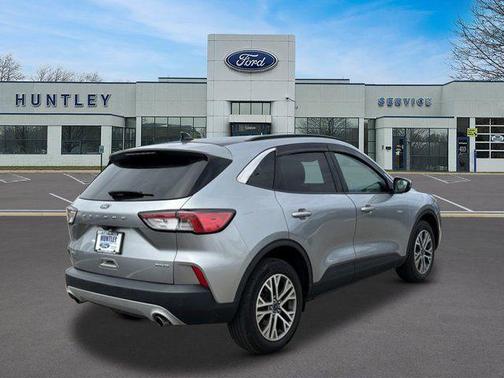 Iconic Silver Metallic 2022 Ford Escape SEL