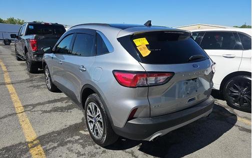 Iconic Silver Metallic 2022 Ford Escape SEL