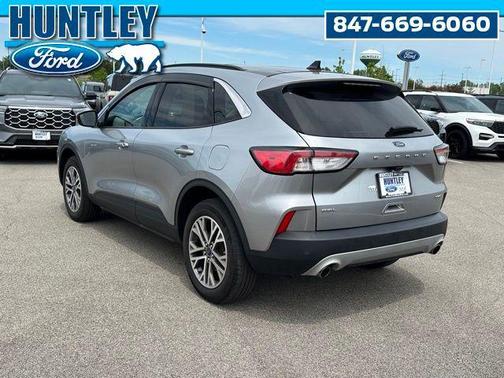 Iconic Silver Metallic 2022 Ford Escape SEL