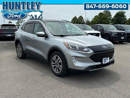 Iconic Silver Metallic 2022 Ford Escape SEL